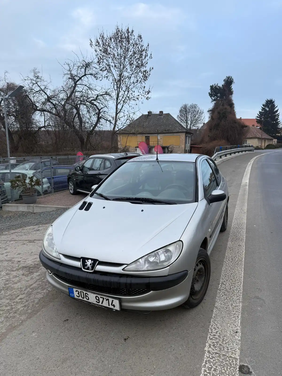 1.1i 44kw ČR Central Servo Okn